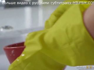 Brazzers cherie deville - venäläinen subtitles: vapaa likainen klipsi 45